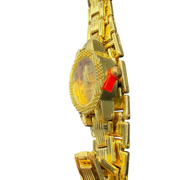 Riviera Women\'s Watch Quartz Gold Tone Ladies Stainless Steel Back Dust Proof